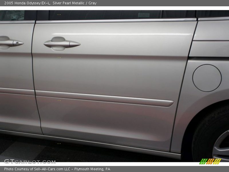 Silver Pearl Metallic / Gray 2005 Honda Odyssey EX-L