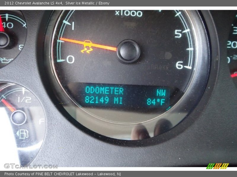 Silver Ice Metallic / Ebony 2012 Chevrolet Avalanche LS 4x4