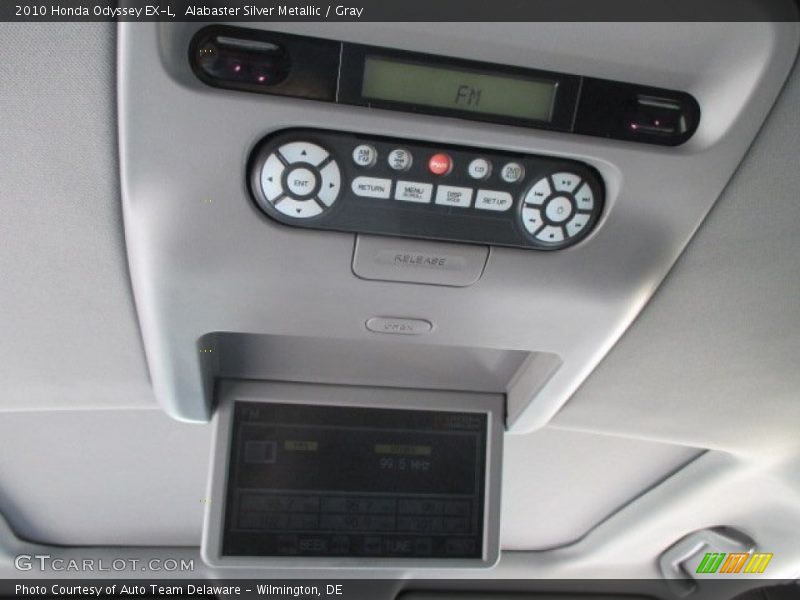 Alabaster Silver Metallic / Gray 2010 Honda Odyssey EX-L