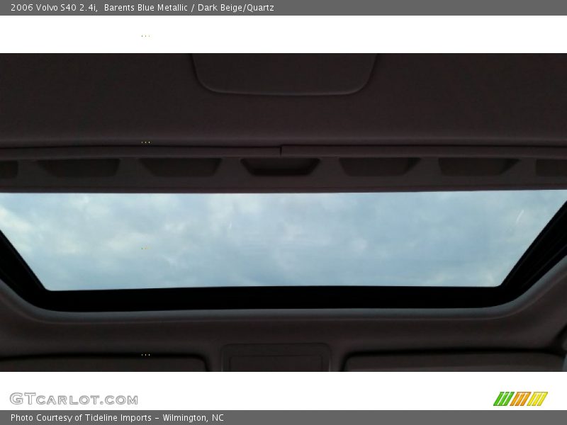 Barents Blue Metallic / Dark Beige/Quartz 2006 Volvo S40 2.4i