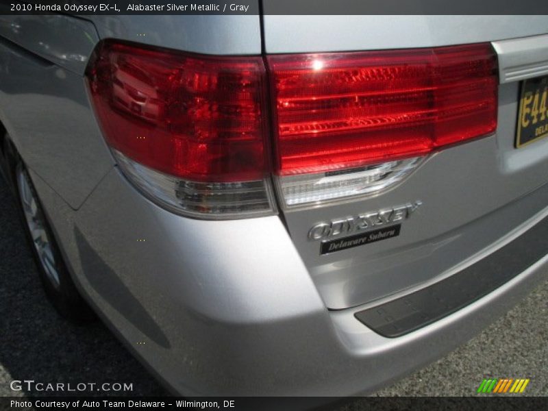 Alabaster Silver Metallic / Gray 2010 Honda Odyssey EX-L