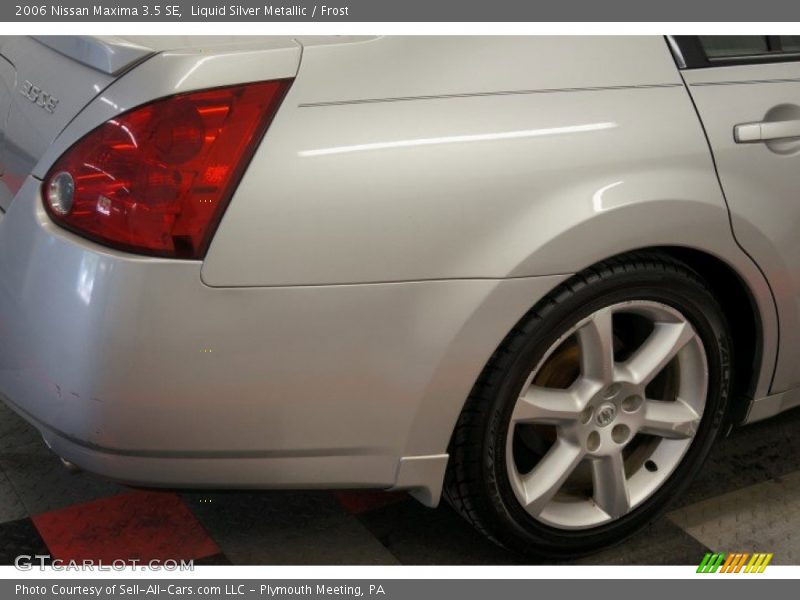 Liquid Silver Metallic / Frost 2006 Nissan Maxima 3.5 SE