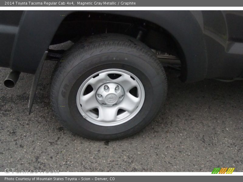 Magnetic Gray Metallic / Graphite 2014 Toyota Tacoma Regular Cab 4x4