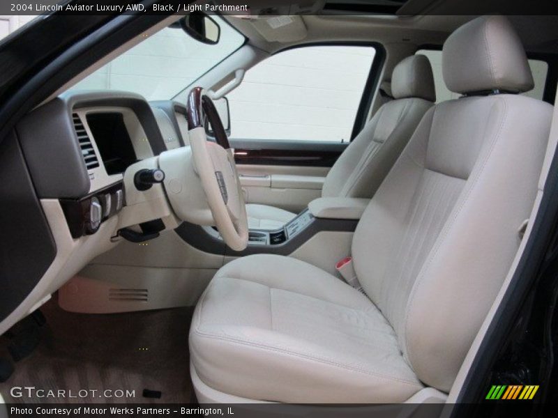 Black / Light Parchment 2004 Lincoln Aviator Luxury AWD