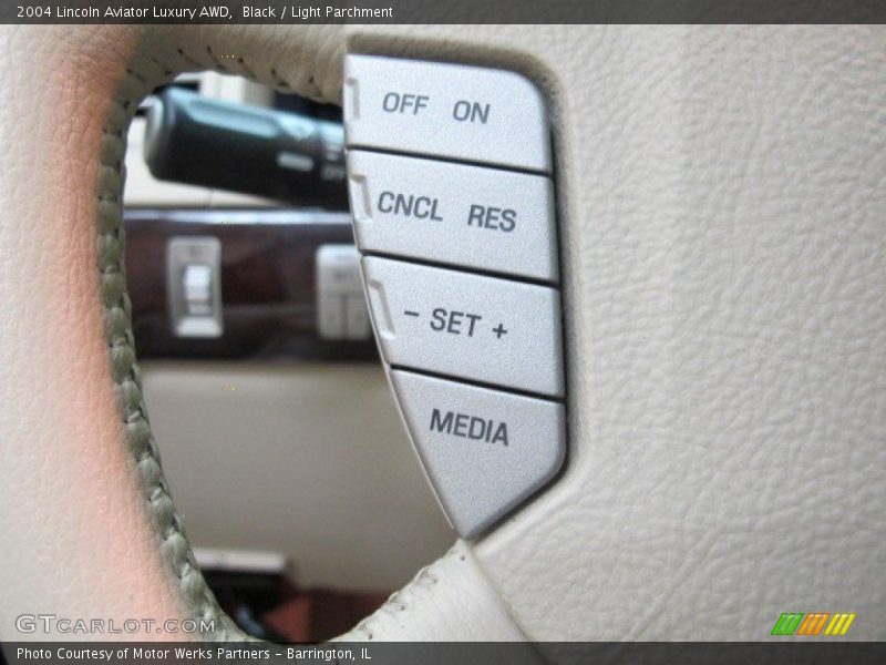 Black / Light Parchment 2004 Lincoln Aviator Luxury AWD