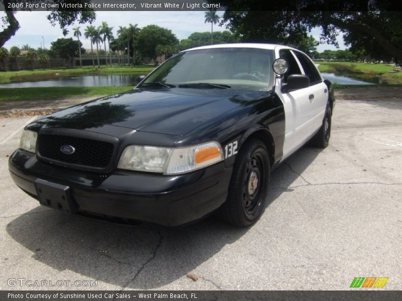 Front 3/4 View of 2006 Crown Victoria Police Interceptor
