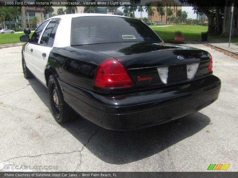 Vibrant White / Light Camel 2006 Ford Crown Victoria Police Interceptor