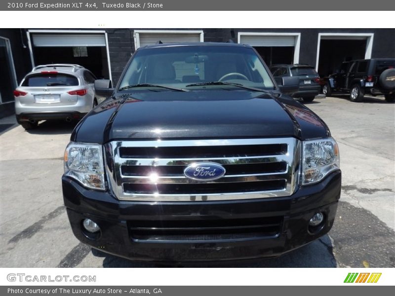 Tuxedo Black / Stone 2010 Ford Expedition XLT 4x4