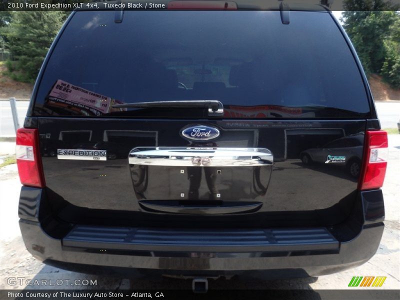Tuxedo Black / Stone 2010 Ford Expedition XLT 4x4