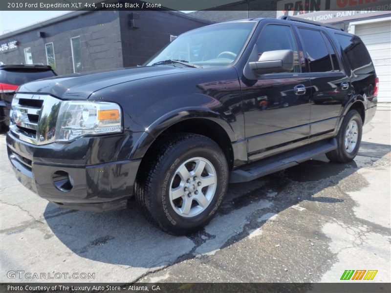 Tuxedo Black / Stone 2010 Ford Expedition XLT 4x4
