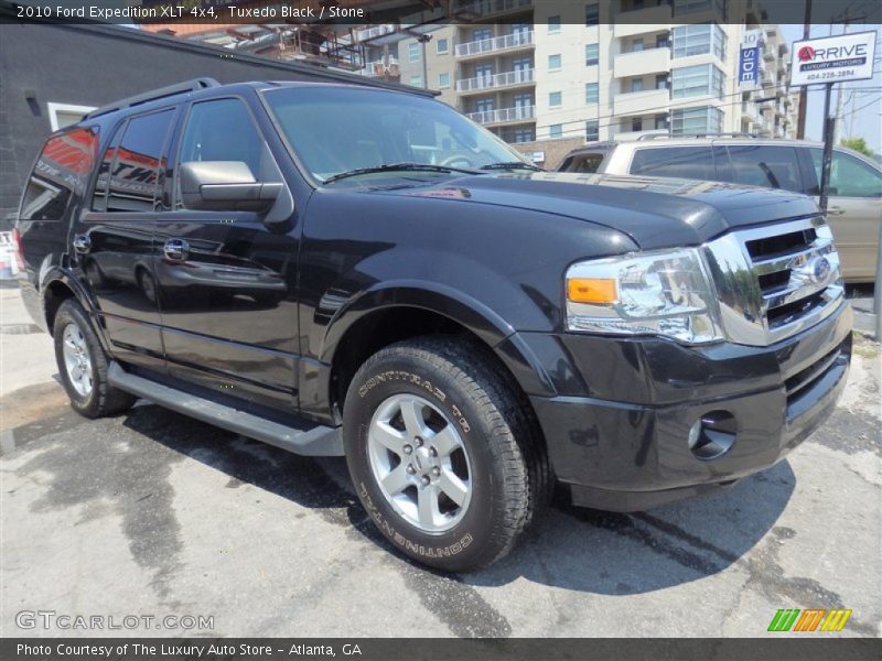 Tuxedo Black / Stone 2010 Ford Expedition XLT 4x4