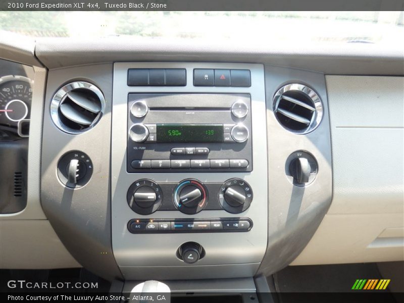 Tuxedo Black / Stone 2010 Ford Expedition XLT 4x4
