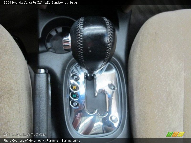 Sandstone / Beige 2004 Hyundai Santa Fe GLS 4WD