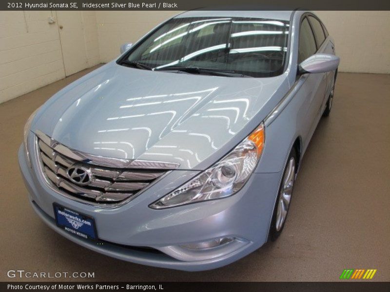 Iridescent Silver Blue Pearl / Black 2012 Hyundai Sonata SE