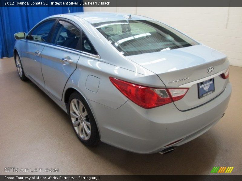 Iridescent Silver Blue Pearl / Black 2012 Hyundai Sonata SE