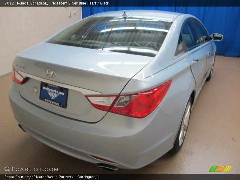 Iridescent Silver Blue Pearl / Black 2012 Hyundai Sonata SE