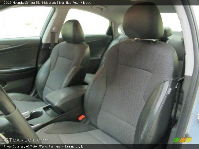 Iridescent Silver Blue Pearl / Black 2012 Hyundai Sonata SE