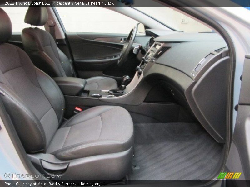 Iridescent Silver Blue Pearl / Black 2012 Hyundai Sonata SE