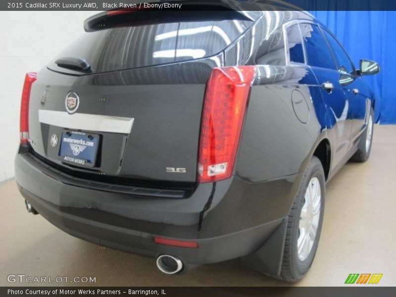 Black Raven / Ebony/Ebony 2015 Cadillac SRX Luxury AWD
