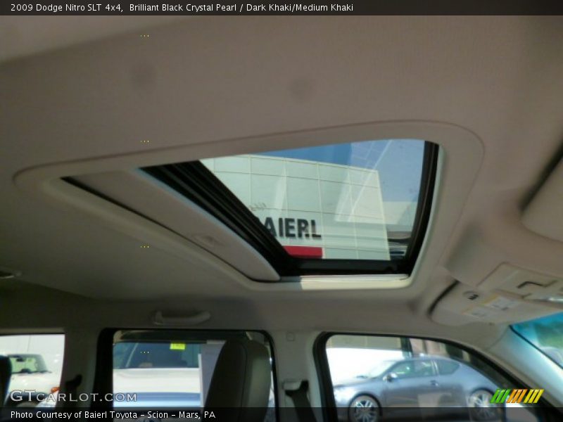Brilliant Black Crystal Pearl / Dark Khaki/Medium Khaki 2009 Dodge Nitro SLT 4x4
