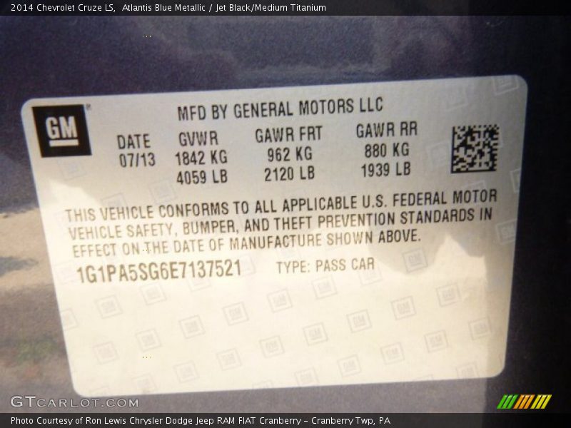 Atlantis Blue Metallic / Jet Black/Medium Titanium 2014 Chevrolet Cruze LS