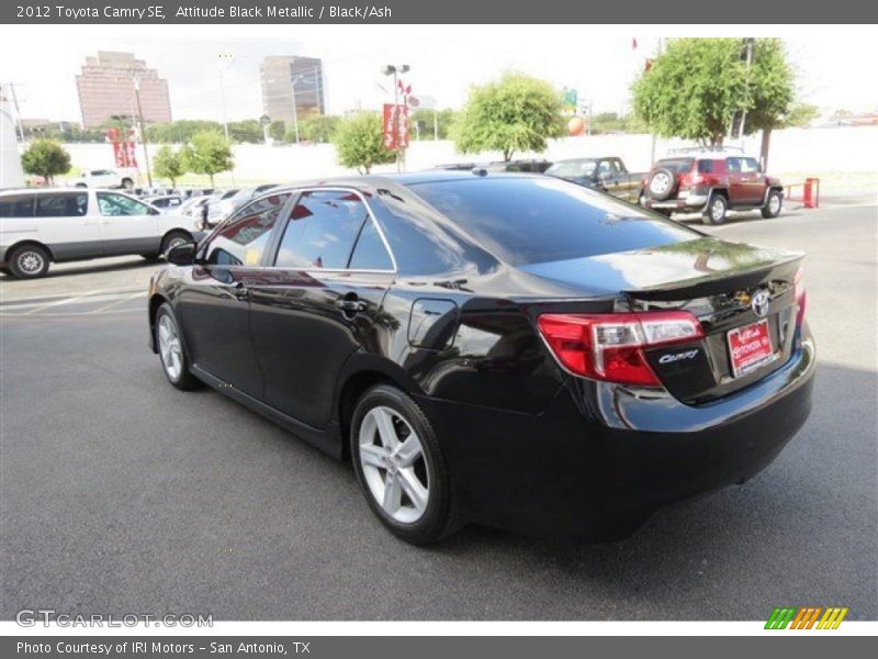 Attitude Black Metallic / Black/Ash 2012 Toyota Camry SE