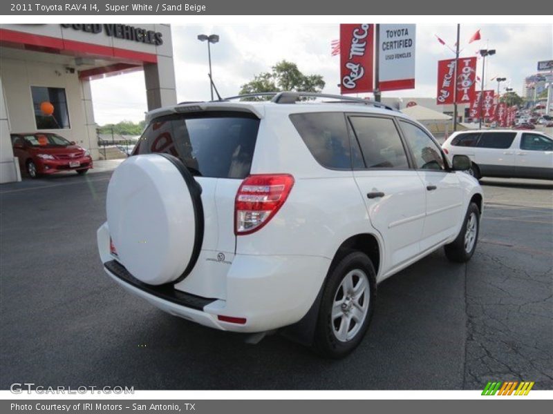 Super White / Sand Beige 2011 Toyota RAV4 I4