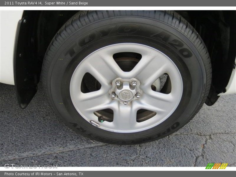 Super White / Sand Beige 2011 Toyota RAV4 I4