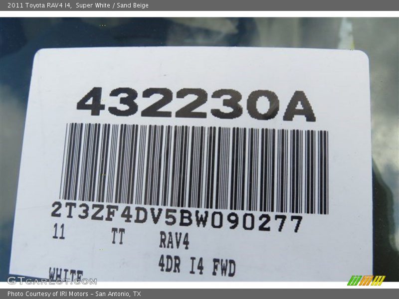 Super White / Sand Beige 2011 Toyota RAV4 I4