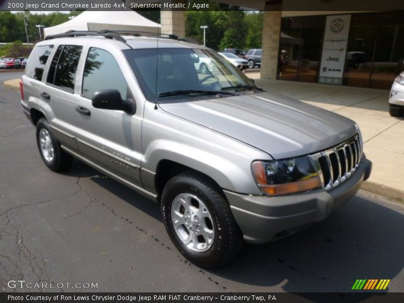 Silverstone Metallic / Agate 2000 Jeep Grand Cherokee Laredo 4x4