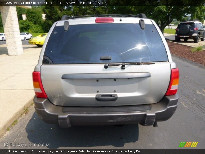 Silverstone Metallic / Agate 2000 Jeep Grand Cherokee Laredo 4x4