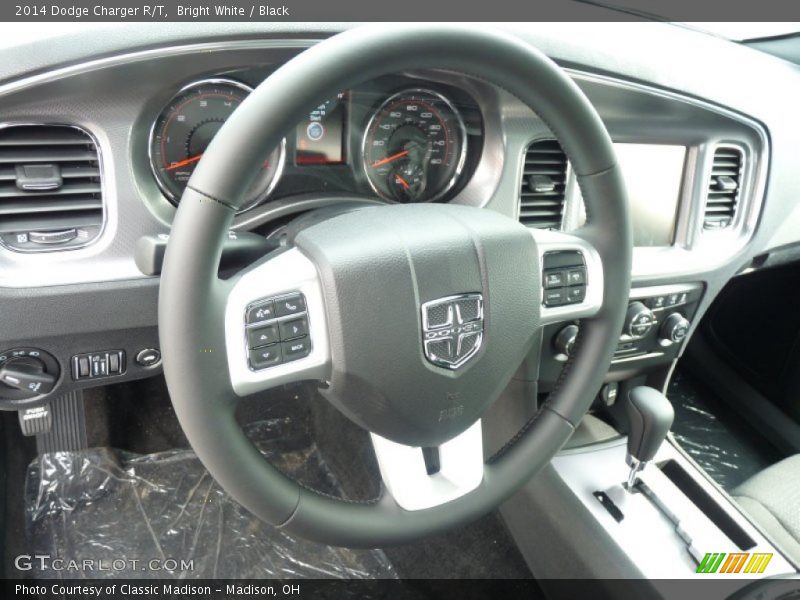 Bright White / Black 2014 Dodge Charger R/T