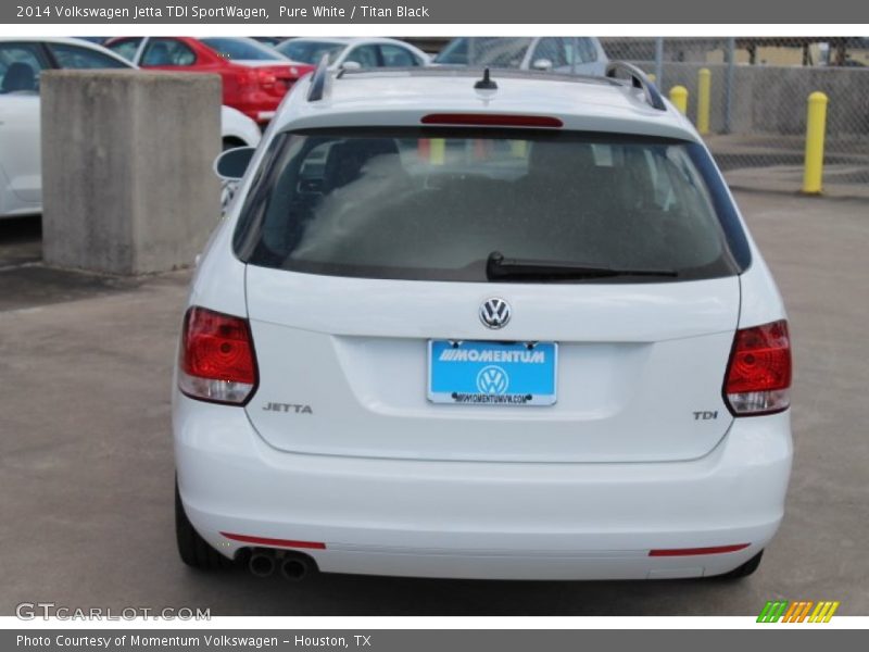Pure White / Titan Black 2014 Volkswagen Jetta TDI SportWagen