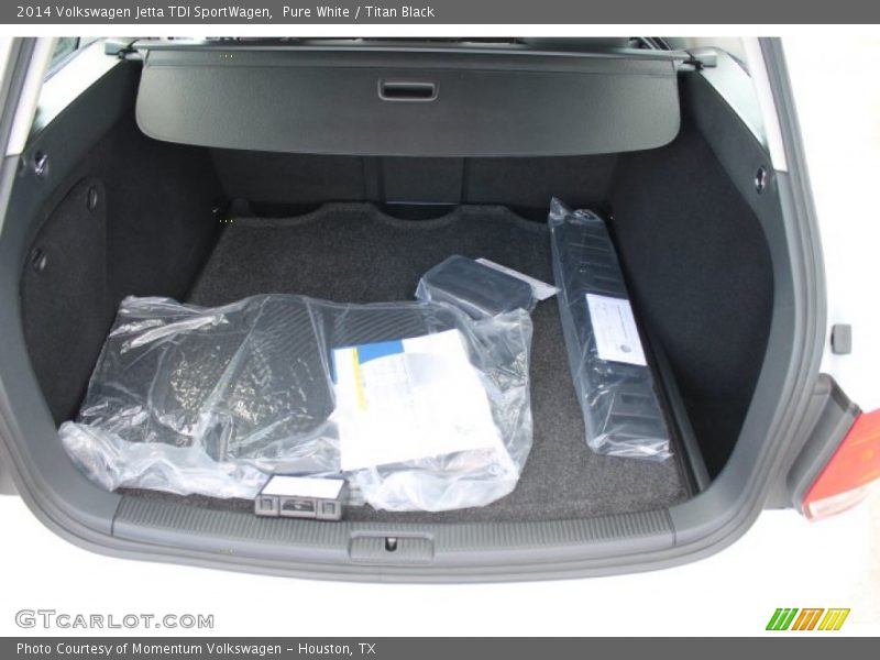 Pure White / Titan Black 2014 Volkswagen Jetta TDI SportWagen