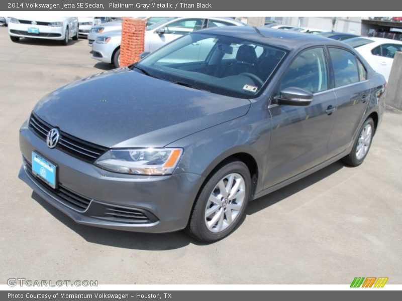 Platinum Gray Metallic / Titan Black 2014 Volkswagen Jetta SE Sedan