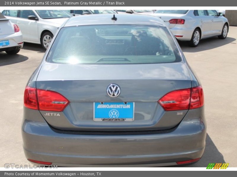 Platinum Gray Metallic / Titan Black 2014 Volkswagen Jetta SE Sedan
