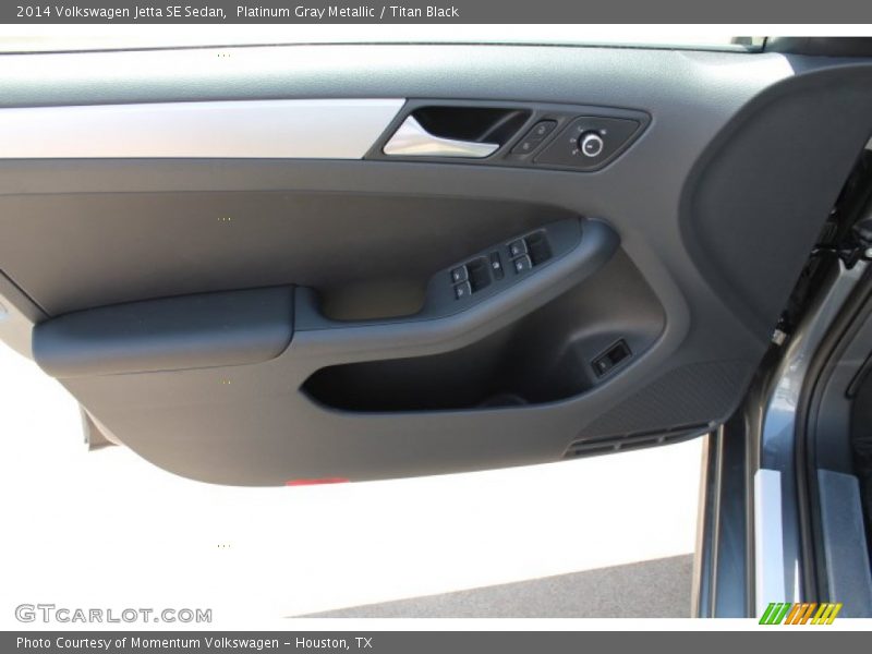 Platinum Gray Metallic / Titan Black 2014 Volkswagen Jetta SE Sedan