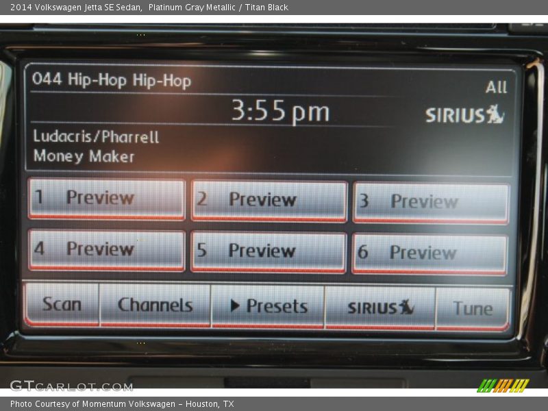 Platinum Gray Metallic / Titan Black 2014 Volkswagen Jetta SE Sedan