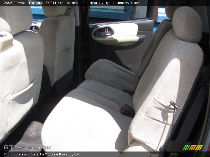 Bordeaux Red Metallic / Light Cashmere/Ebony 2006 Chevrolet TrailBlazer EXT LT 4x4