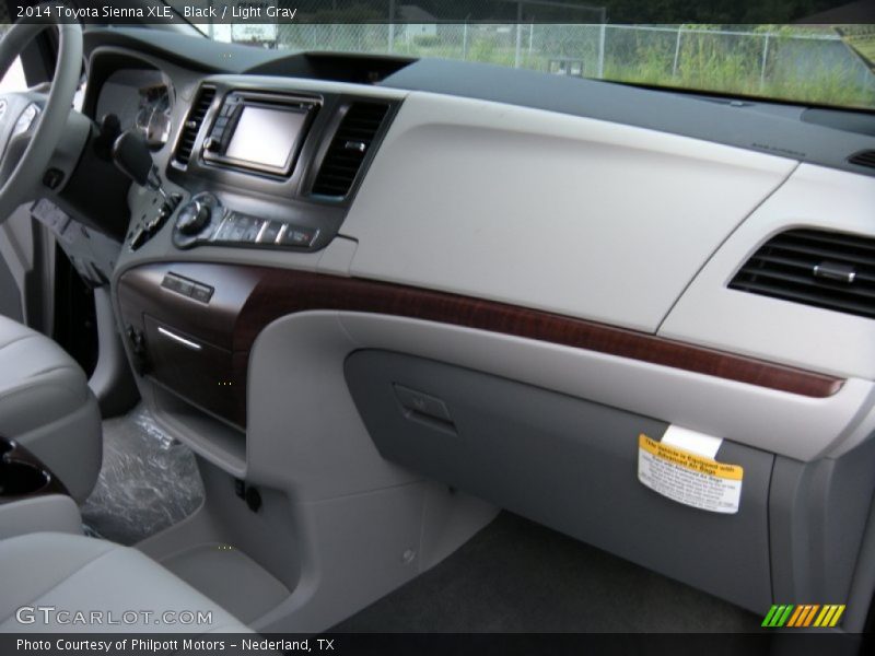 Black / Light Gray 2014 Toyota Sienna XLE