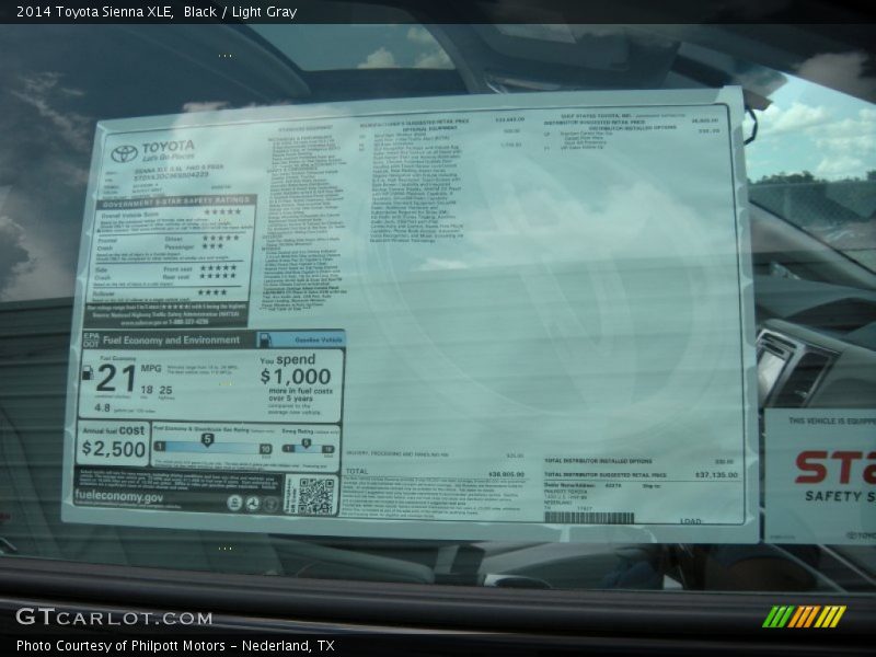 Black / Light Gray 2014 Toyota Sienna XLE