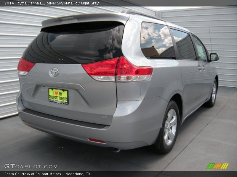 Silver Sky Metallic / Light Gray 2014 Toyota Sienna LE