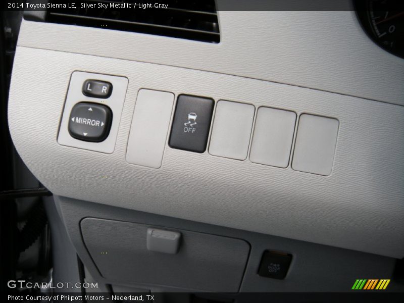 Silver Sky Metallic / Light Gray 2014 Toyota Sienna LE