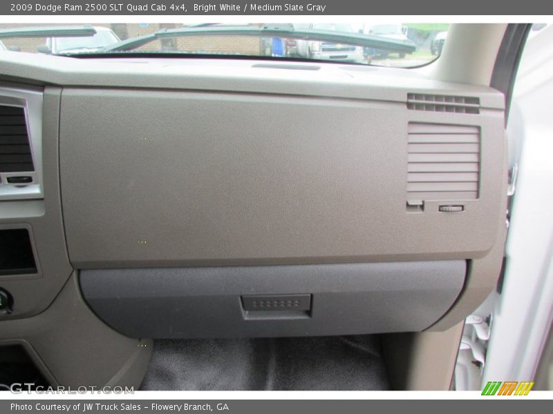 Bright White / Medium Slate Gray 2009 Dodge Ram 2500 SLT Quad Cab 4x4