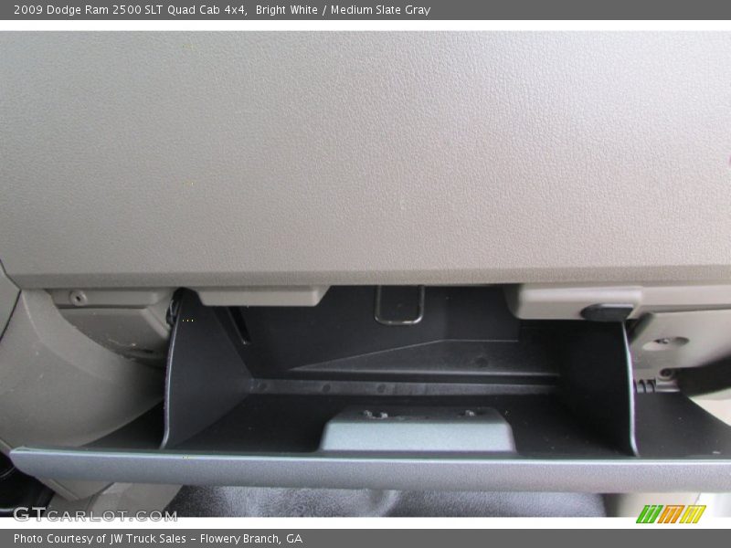 Bright White / Medium Slate Gray 2009 Dodge Ram 2500 SLT Quad Cab 4x4
