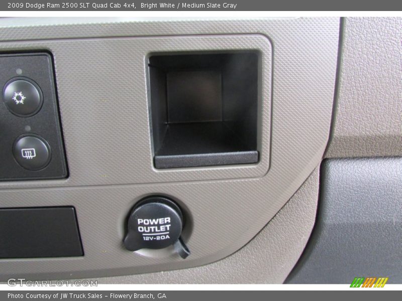 Bright White / Medium Slate Gray 2009 Dodge Ram 2500 SLT Quad Cab 4x4