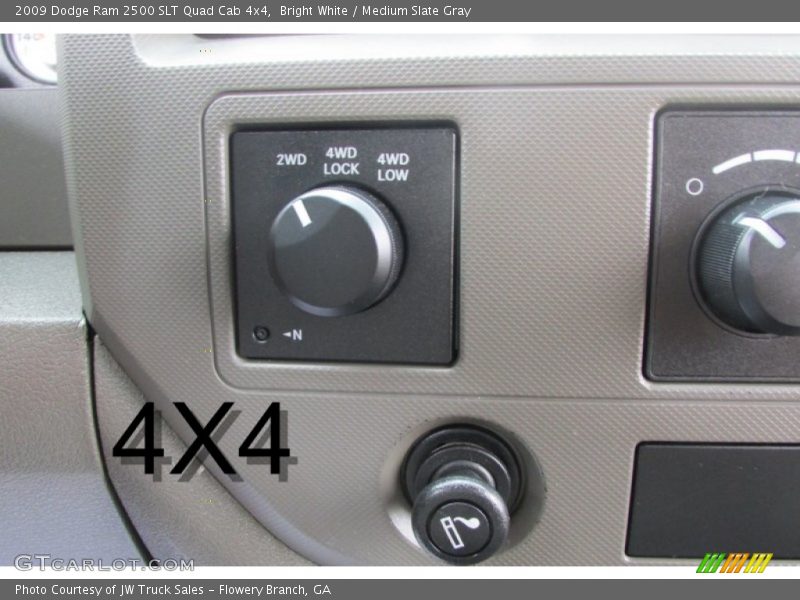 Bright White / Medium Slate Gray 2009 Dodge Ram 2500 SLT Quad Cab 4x4