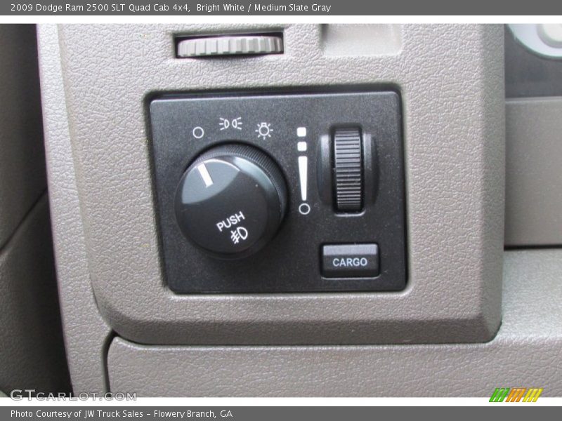 Bright White / Medium Slate Gray 2009 Dodge Ram 2500 SLT Quad Cab 4x4