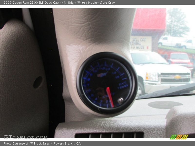 Bright White / Medium Slate Gray 2009 Dodge Ram 2500 SLT Quad Cab 4x4