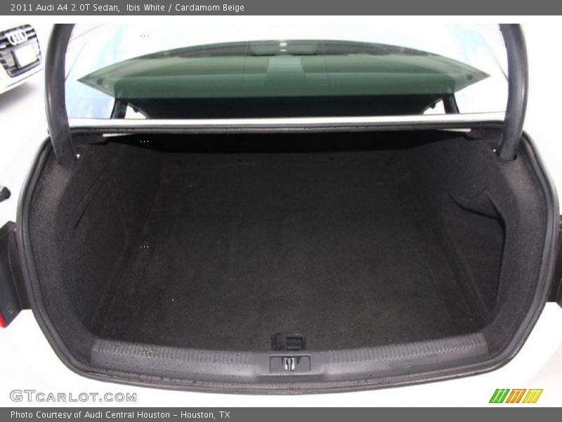 Ibis White / Cardamom Beige 2011 Audi A4 2.0T Sedan